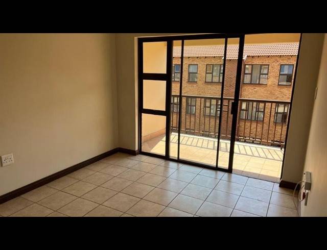 1 BEDROOM PROPERTY TO RENT IN BRENTWOOD PARK